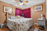 306 Everett Street - Photo 12