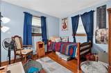 306 Everett Street - Photo 15