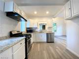 576 Kling Street - Photo 14