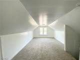 576 Kling Street - Photo 33