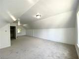 576 Kling Street - Photo 34