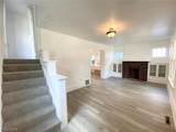 576 Kling Street - Photo 5