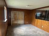 912 Hawkins Avenue - Photo 11