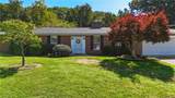 942 Pine Street - Photo 2