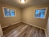 2426 Montgomery Avenue - Photo 17