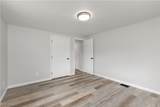 2428 Applegate Road - Photo 14