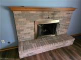 8124 Thornhurst Drive - Photo 5