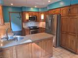 8124 Thornhurst Drive - Photo 9
