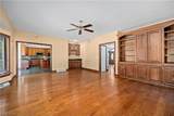 6232 Oak Point - Photo 11