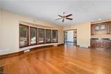 6232 Oak Point - Photo 12
