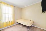 777 Montana Avenue - Photo 10