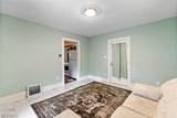 777 Montana Avenue - Photo 4