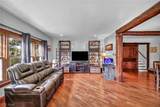 1511 Center Road - Photo 24
