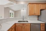 9848 Country Club Circle - Photo 16