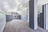 372 Kling Street - Photo 16