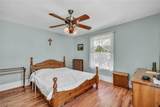 1537 Grace Avenue - Photo 32