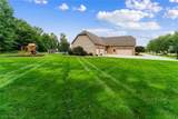 1555 Fox Den Court - Photo 47