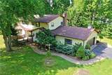 211 Fox Run - Photo 3