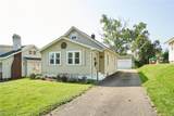 1622 31st Street - Photo 2
