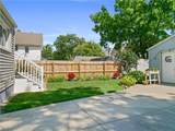1639 Rosewood Avenue - Photo 10