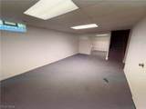 40 West - Photo 11