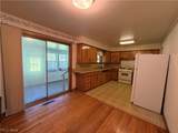 40 West - Photo 13