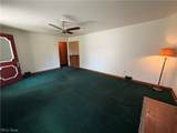40 West - Photo 17