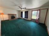 40 West - Photo 19