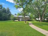 12230 Painesville Warren Road - Photo 38