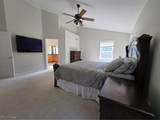 7764 Oak Meadow Drive - Photo 21
