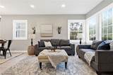 330 Inwood Boulevard - Photo 5