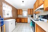 1019 Oak Street - Photo 11
