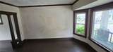 9821 Gambier Avenue - Photo 3