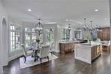 2970 Fairmount Boulevard - Photo 8