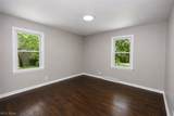 1290 Forest Hills Boulevard - Photo 15