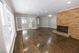1290 Forest Hills Boulevard - Photo 4