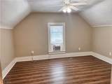 301 Bell Street - Photo 12