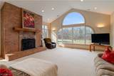 15644 Marshallville Street - Photo 18