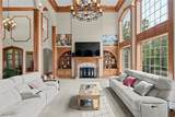 2060 Woodshire Lane - Photo 7