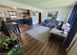 99 Hickin Avenue - Photo 2