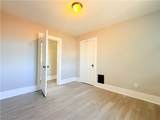 1147 Newton Street - Photo 29