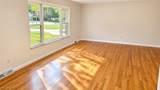 6820 Chadbourne Drive - Photo 9