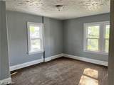 681 Moreley Avenue - Photo 9