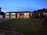 1576 Suzanne Circle - Photo 2