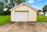1625 Everett Avenue - Photo 14