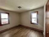 4904 90th Street - Photo 5