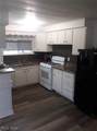 805 Clover Alley - Photo 5