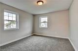 302 Wooster Avenue - Photo 15