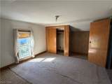 239 Oak Street - Photo 29