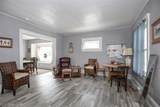 1089 Lakeview Road - Photo 10